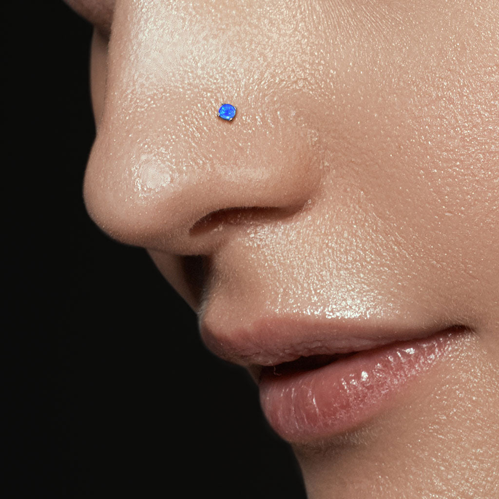 White Opal Nose Stud – 20G Flat Top, 316L Surgical Steel, 2.5mm Round